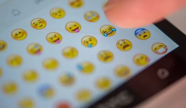 Cara Membuat Emoji iPhone di HP Vivo