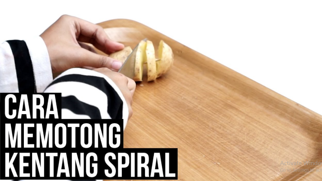 Cara Menggunakan Alat Pemotong Kentang Spiral